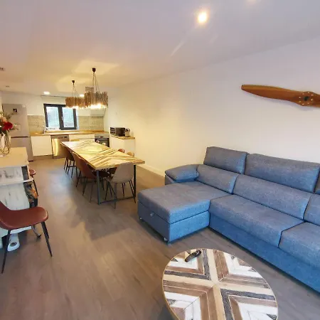 Marel Apartment *